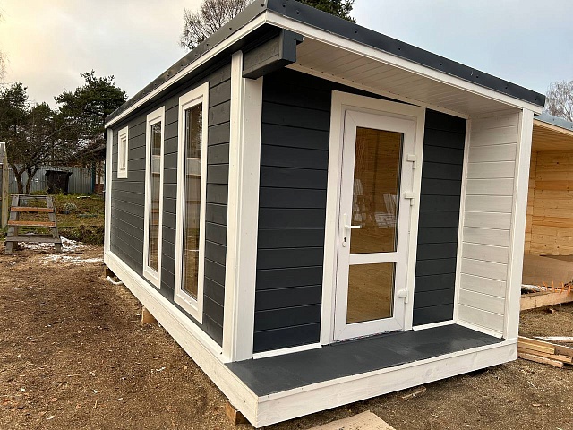 Баня Скандинавия 11 6,5 м со стильным крыльцом