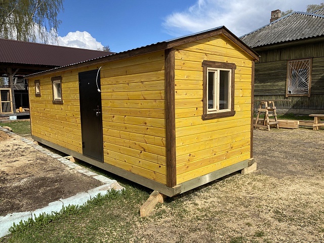 Баня из бруса ПБ-8 с большой комнатой отдыха