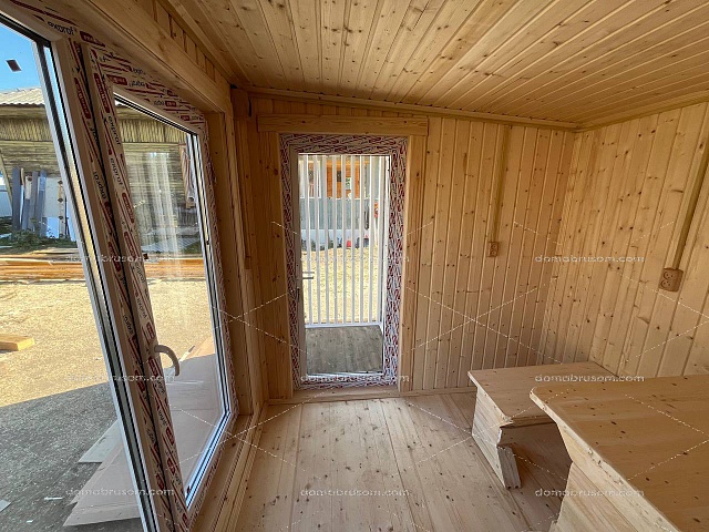 Мобильная баня Лофт-44 с террасой