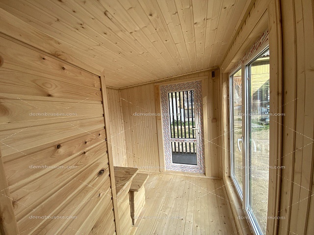 Мобильная баня Лофт-44 с террасой