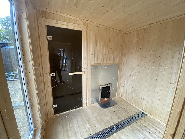 Мобильная баня Лофт-44 с террасой