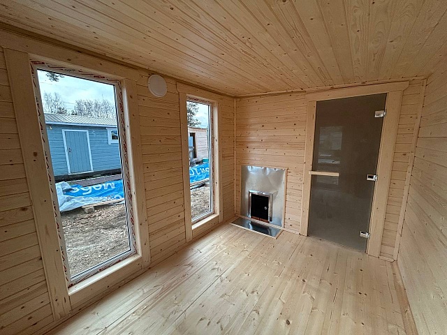 Баня Скандинавия 11 6,5 м со стильным крыльцом