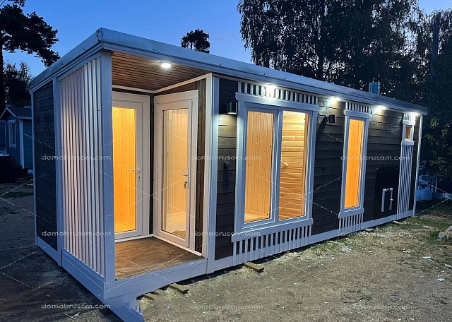 Мобильная баня Лофт-44 с террасой